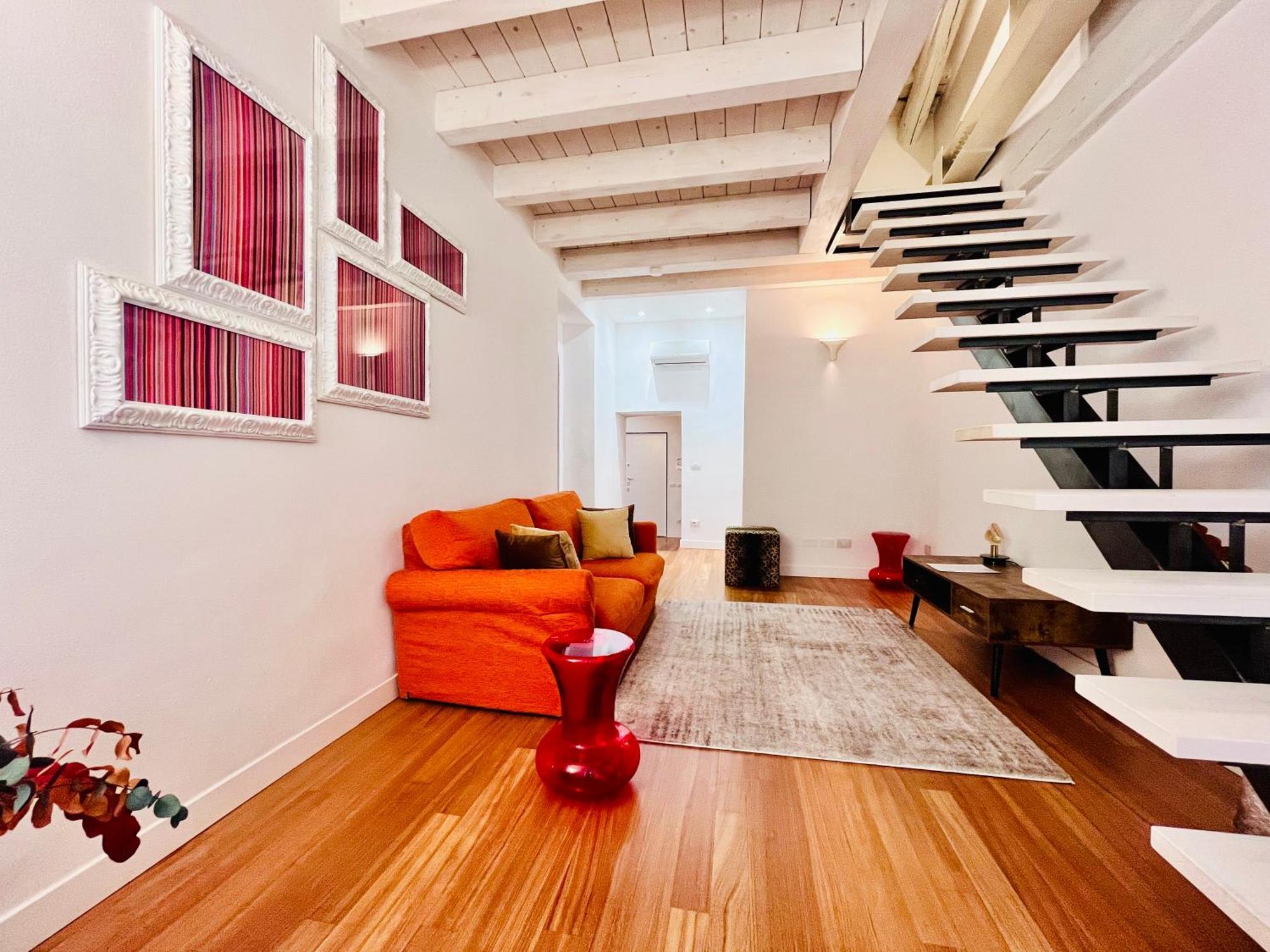 Riverside Loft Navigli - Spacious Two-Bedroom Apartment Milán Exterior foto