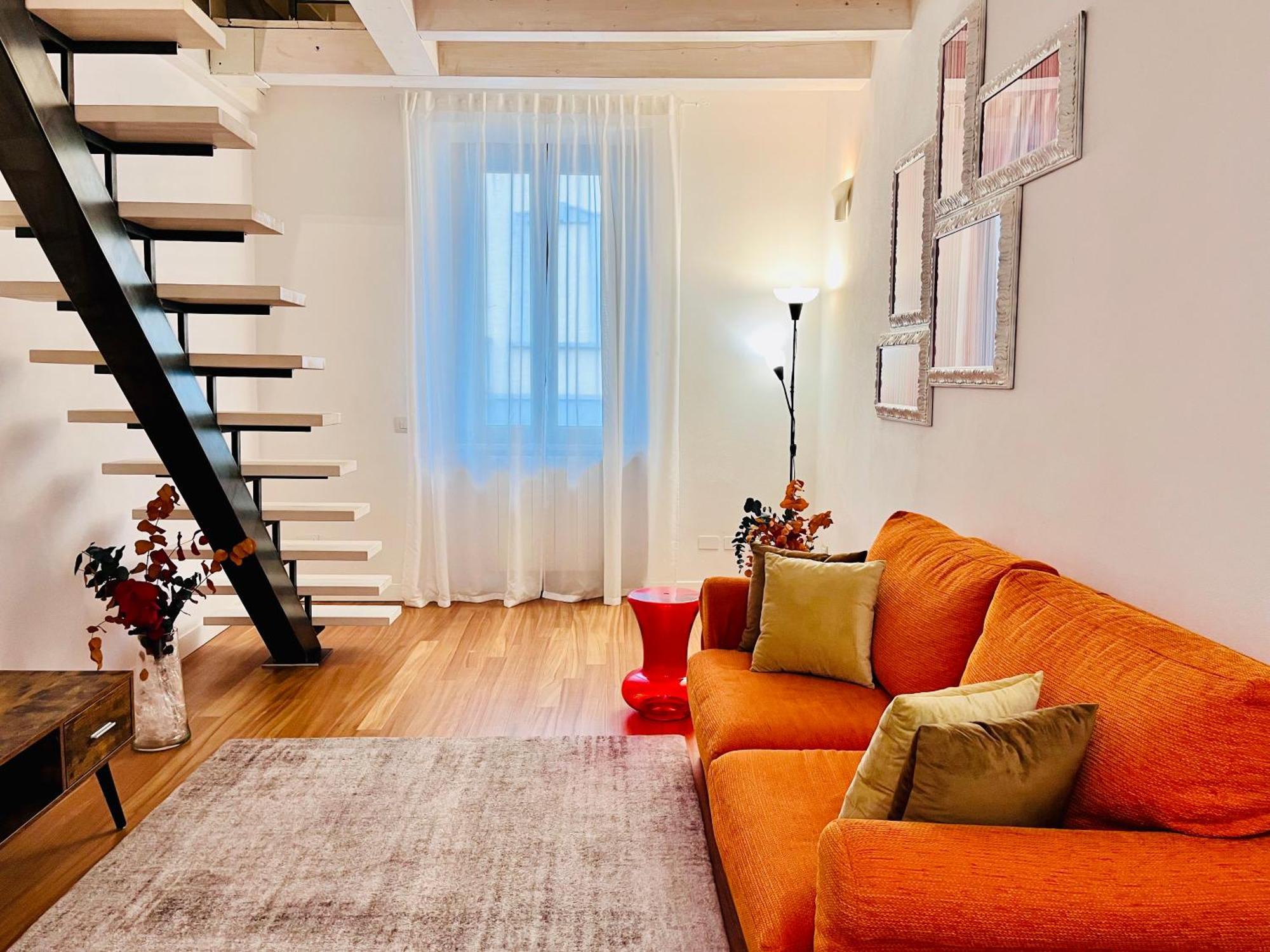 Riverside Loft Navigli - Spacious Two-Bedroom Apartment Milán Exterior foto